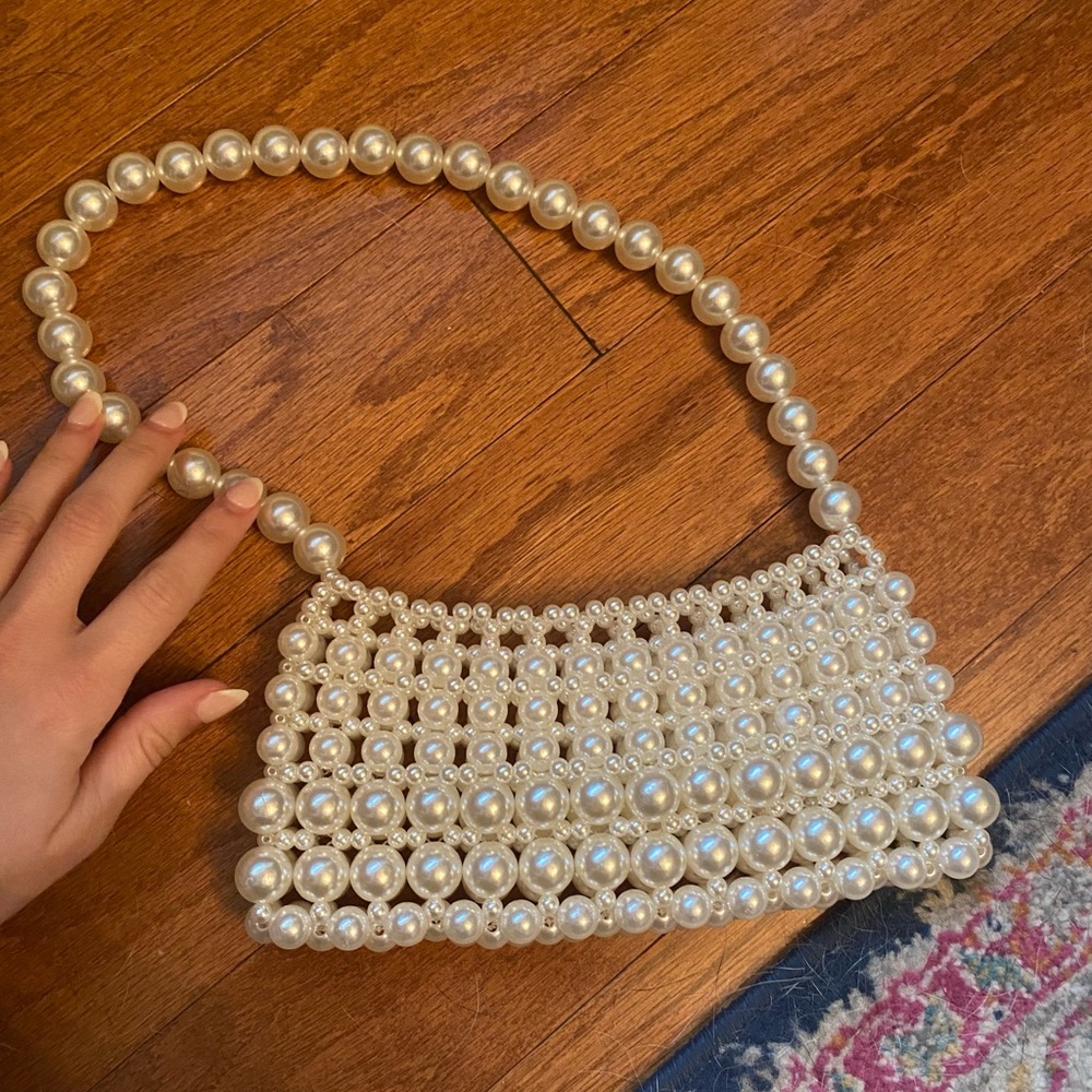 Pearl Purse - HELLO MOLLY